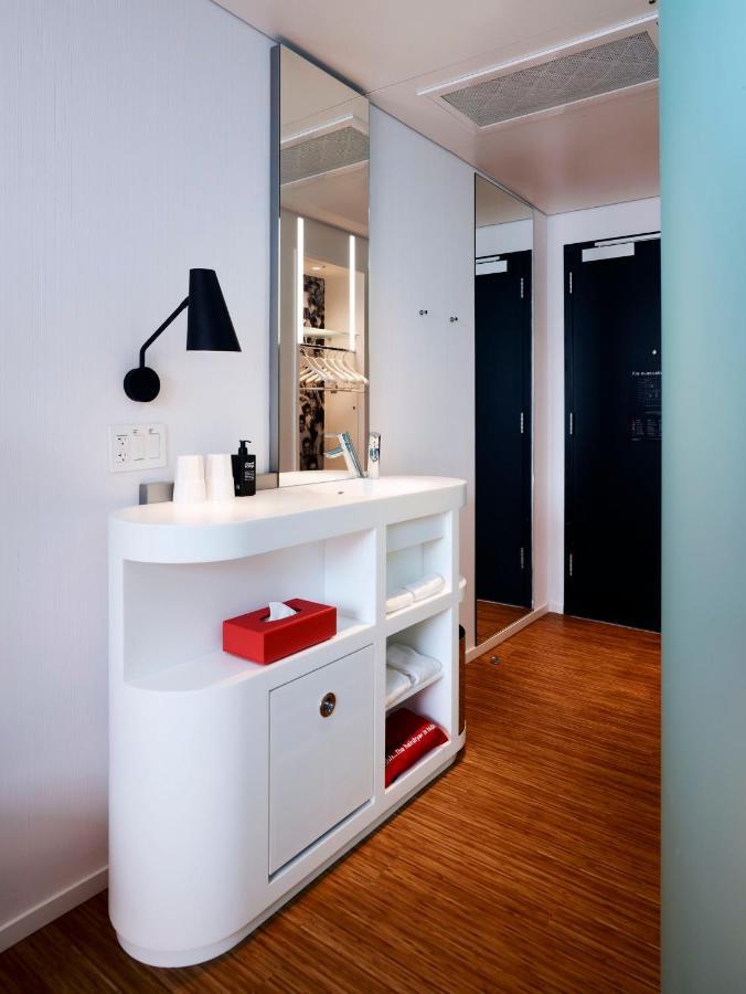 Отель Citizenm Miami Brickell Экстерьер фото